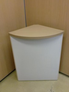 イトーキ ハイカウンター NJN-599G-98W9